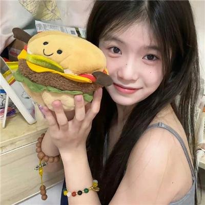 雨中的伊莲娜
